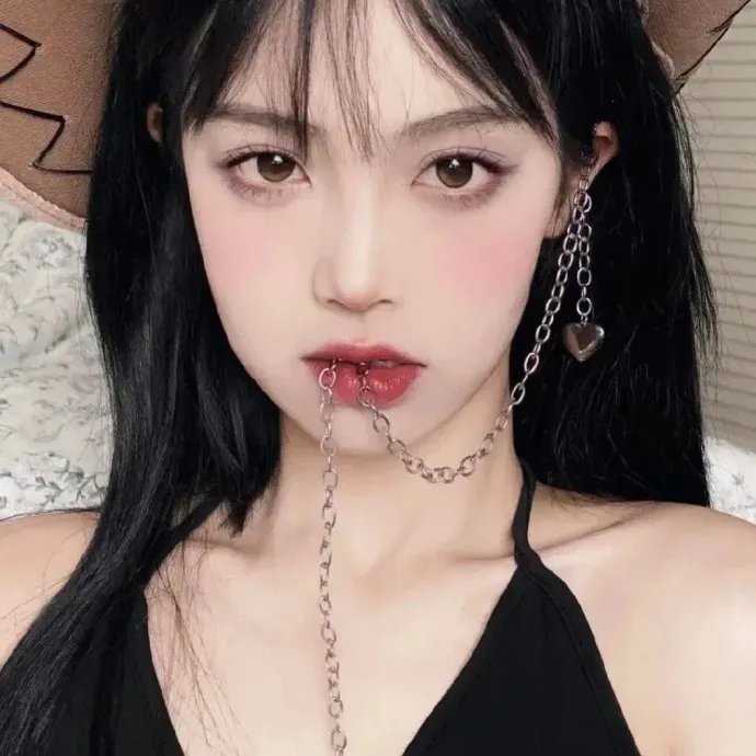 女霸总的逆爱之殇